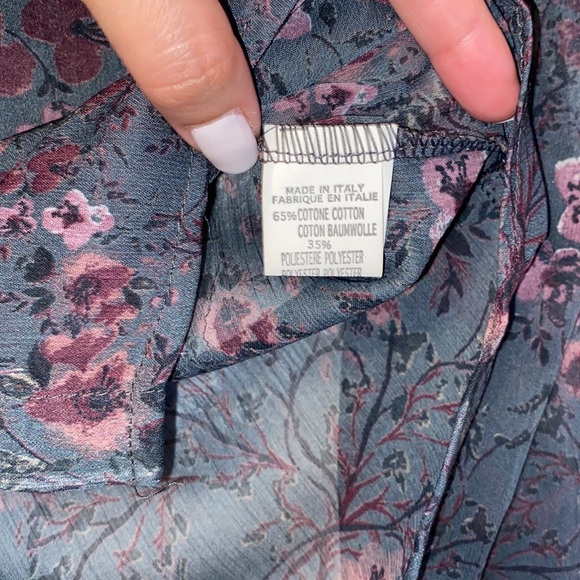 Brandy Melville | Floral Button-Up - Picture 5 of 5